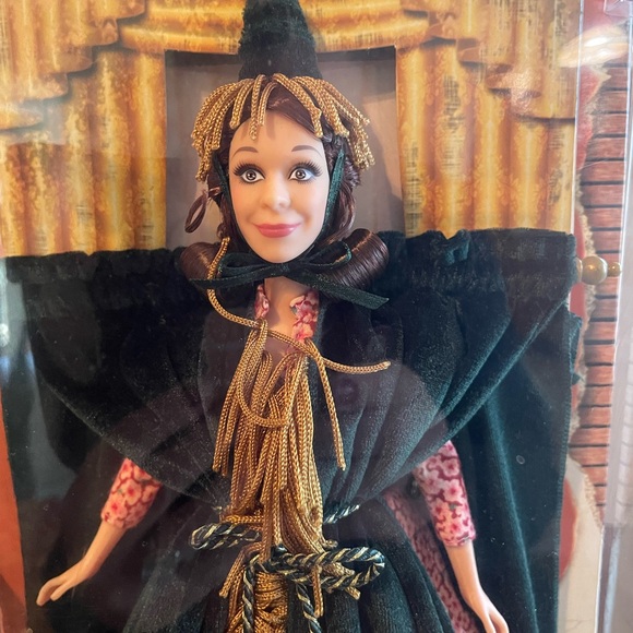 Collect the 50th 2008 Carol Burnett Show Barbie - Picture 2 of 6